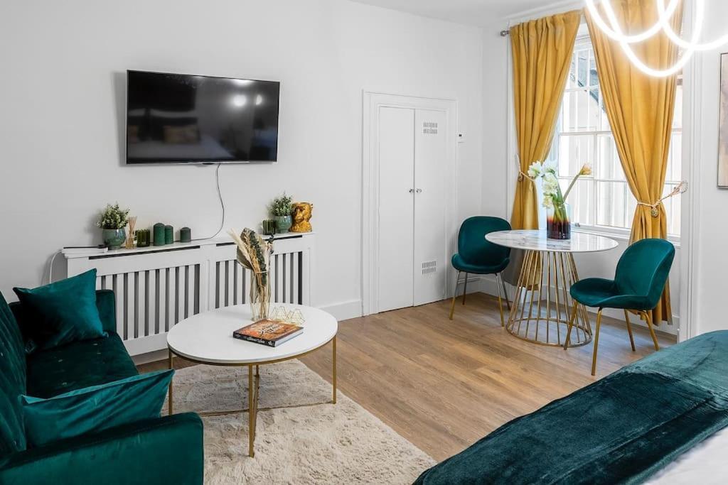 Marylebone Gem * London